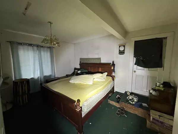 Norton, MA 02766,125 Newland St