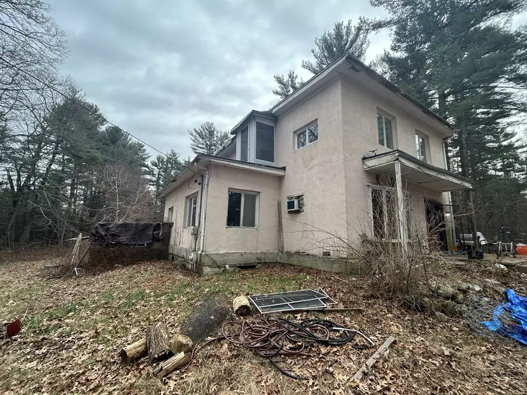 Norton, MA 02766,125 Newland St