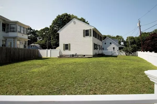 Taunton, MA 02780,10 Winthrop Avenue