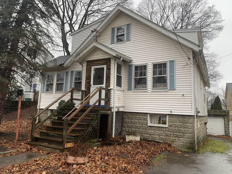 54 Mount Vernon Ave, Melrose, MA 02176