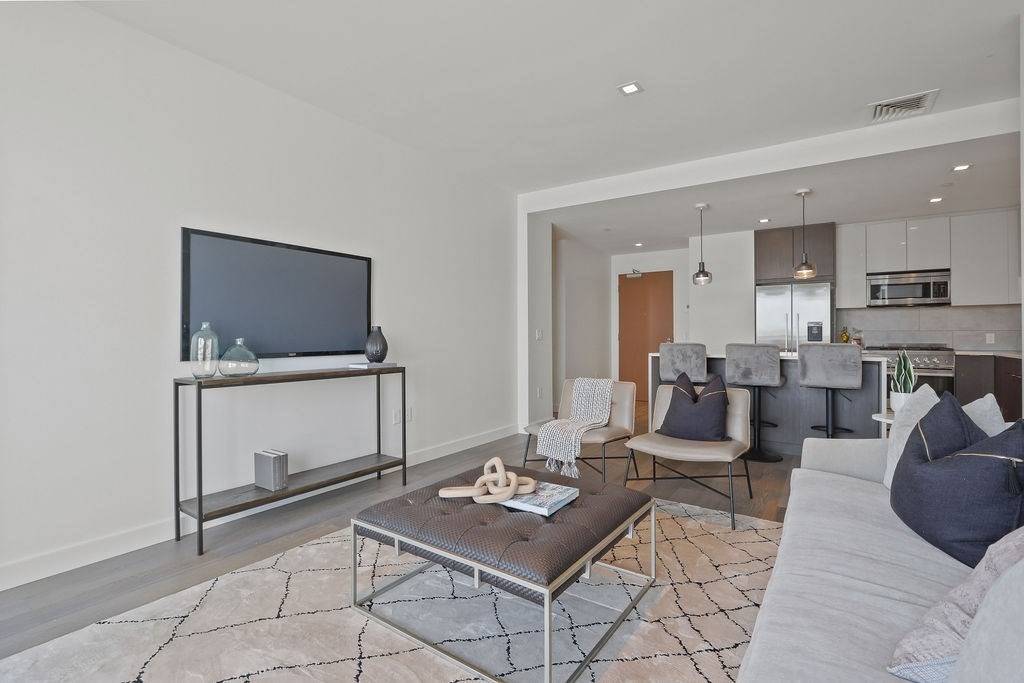 Somerville, MA 02145,375 Canal Street #811