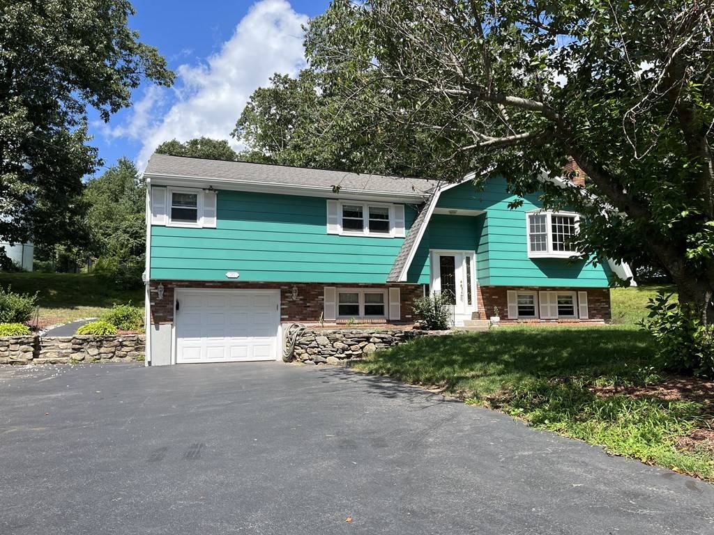 31 Leland Hill Rd, Grafton, MA 01560