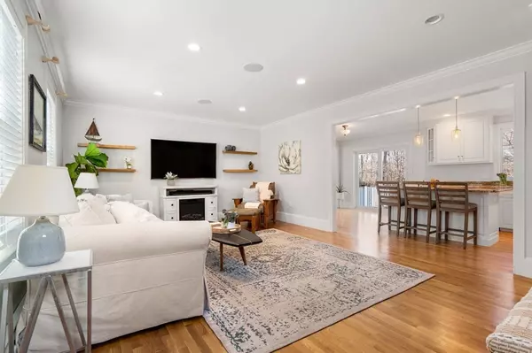Marblehead, MA 01945,5 Abbot Ct