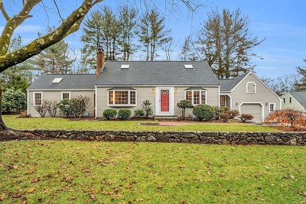 8 Springhill Rd, Wayland, MA 01778