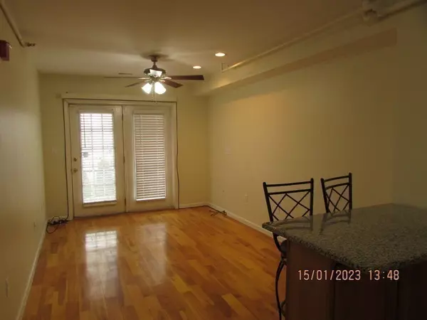 Brockton, MA 02302,223 Clinton #5