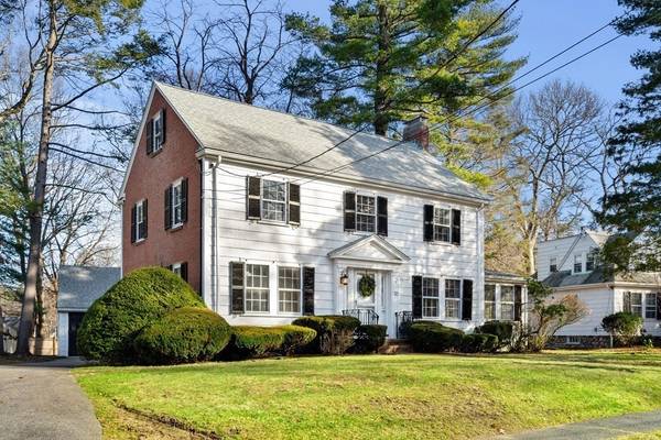 12 Longwood Rd, Milton, MA 02186