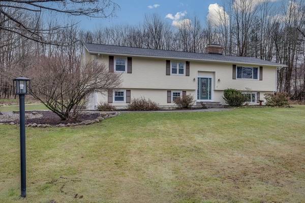 3 Radcliffe, Bedford, MA 01730