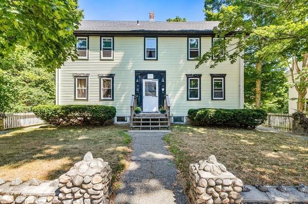 28-30 Pine St, Northbridge, MA 01588