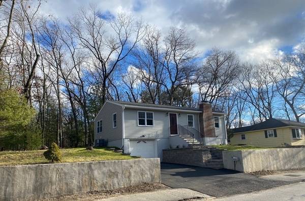 278 W Meadow Rd, Lowell, MA 01854