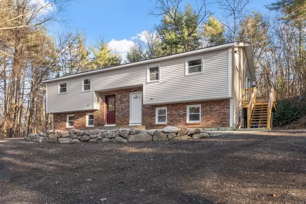 43 Gowing Rd, Hudson, NH 03051