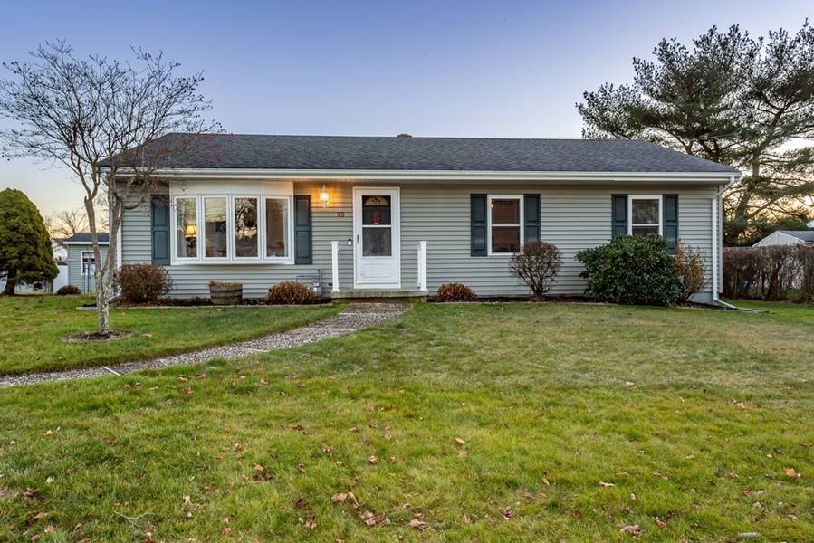 75 Samson Ave, Somerset, MA 02726