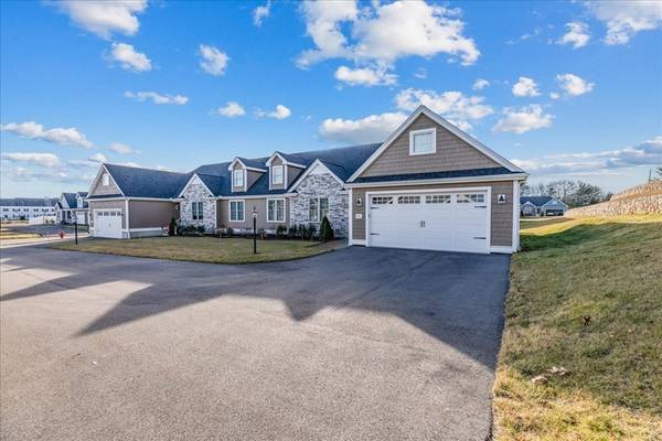 Lakeville, MA 02347,21 Country Club Ln #27