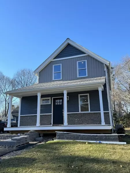 267 Washington St, Walpole, MA 02032