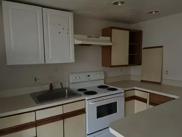 11 Tideview Path #14, Plymouth, MA 02360