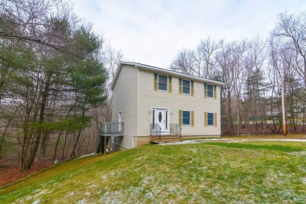 West Brookfield, MA 01585,79 Davis Rd