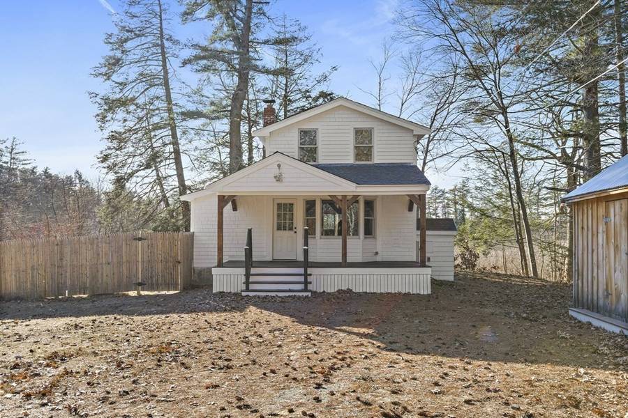 110 Pond Street, Newton, NH 03858