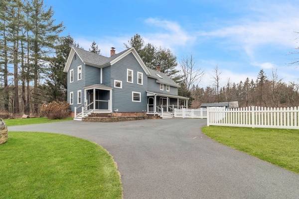 8 Russellville Rd, Southampton, MA 01073