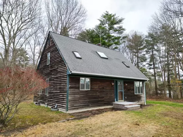 2 Perkins Ln, Acushnet, MA 02743