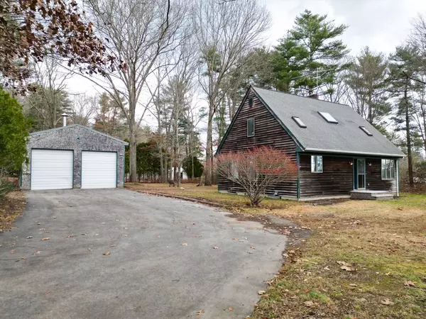 Acushnet, MA 02743,2 Perkins Ln