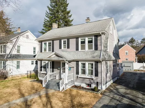 101 Riverview Ave, Longmeadow, MA 01106