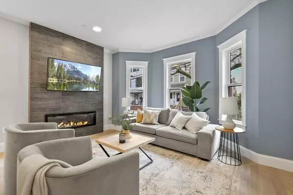 46 Plymouth St #2, Cambridge, MA 02141