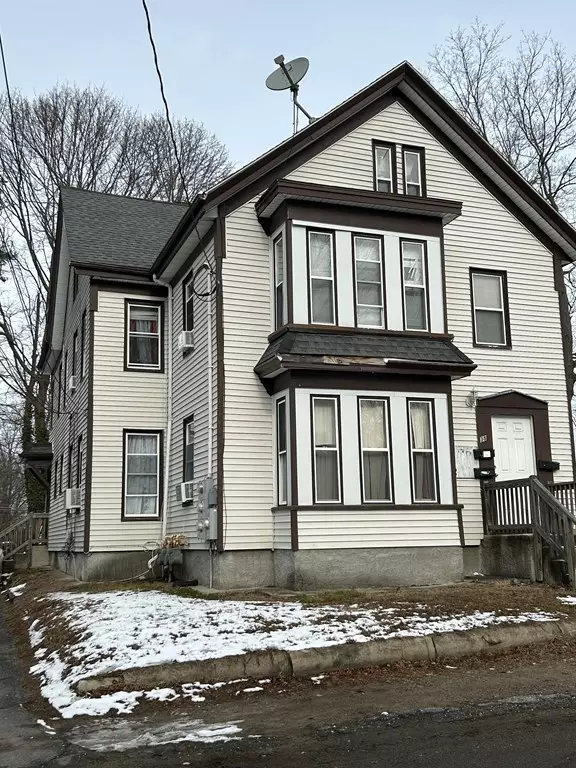 38 Lawn St, Brockton, MA 02302