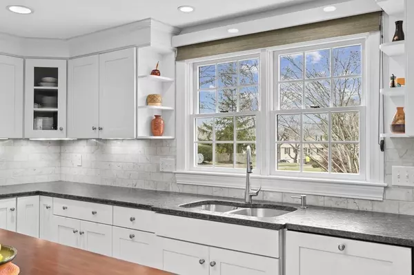 Hingham, MA 02043,5 French St