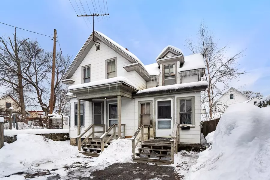 18 Osgood St, Lowell, MA 01851