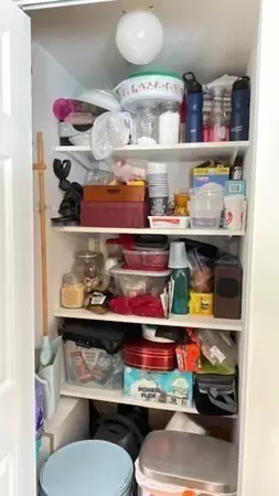 Nashua, NH 03062,5 Skyview Drive