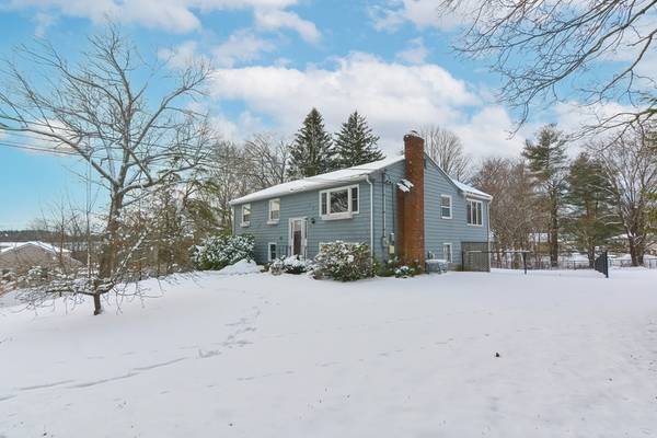 30 Daniels St, Millis, MA 02054