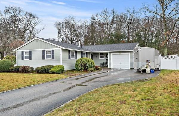 5 French Rd, Rockland, MA 02370