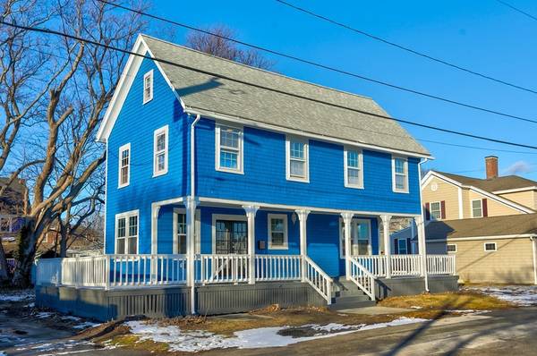 17 J St, Hull, MA 02045