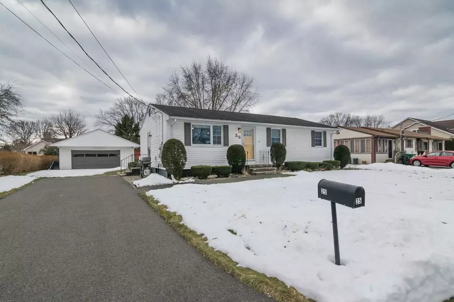 25 Freedom Street, Chicopee, MA 01013