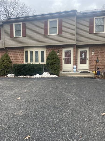 23 Potter Ave #5, Plainville, MA 02762