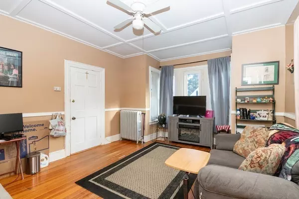 Mansfield, MA 02048,81 Dean St