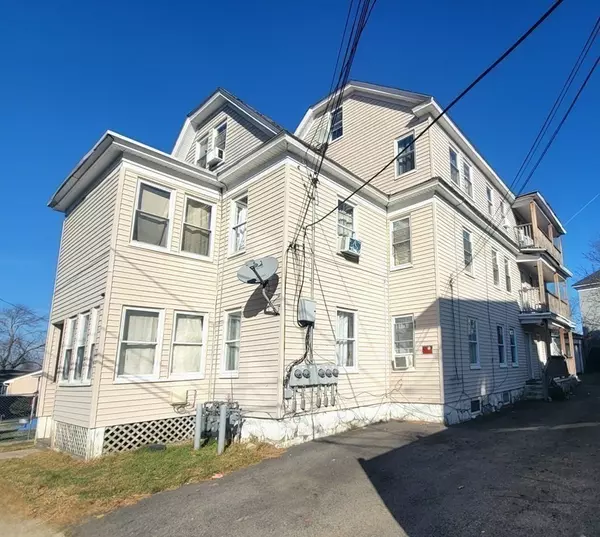 53 -53A Bellevue St, Lawrence, MA 01841