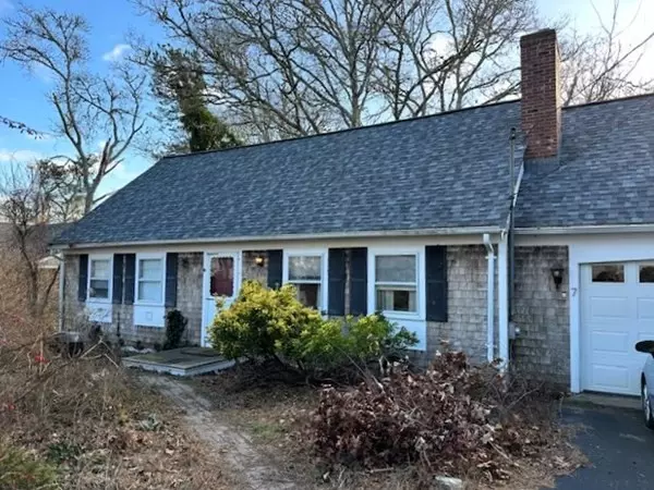 7 Sandy Lane, Harwich, MA 02645