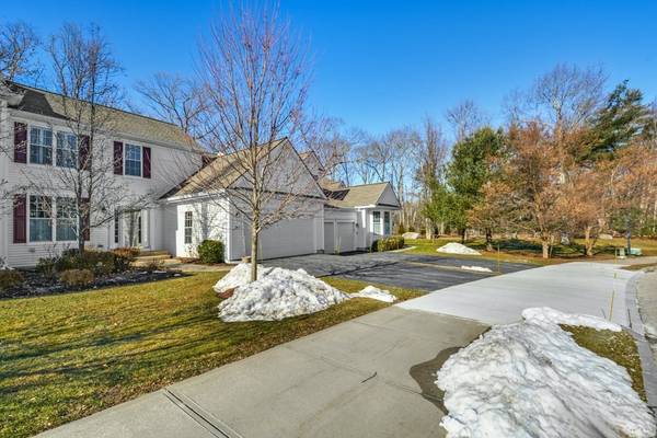 Northbridge, MA 01534,143 Clubhouse Ln #143