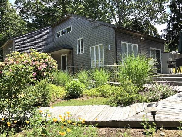 13 Starboard Dr, Falmouth, MA 02536