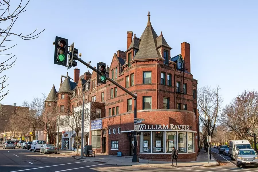 1394 Beacon Street, Brookline, MA 02446