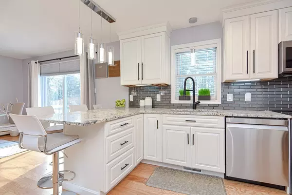 Raynham, MA 02767,255 King Philip St