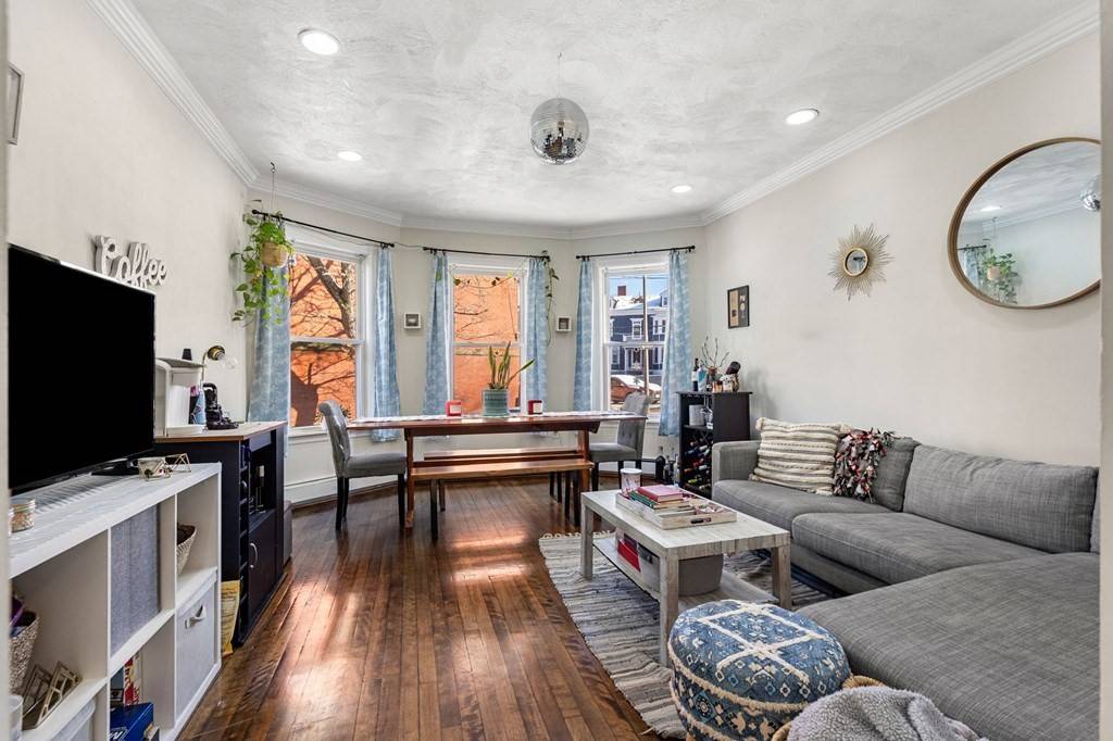 Boston, MA 02119,18-20 Highland Ave #1