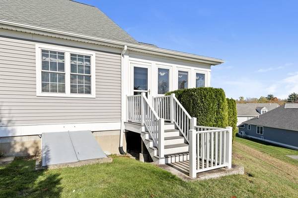 Lakeville, MA 02347,32 Eagle Way #32