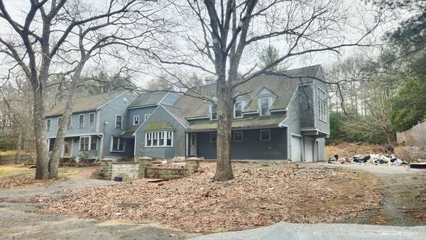 85 Heritage Ln, Duxbury, MA 02332