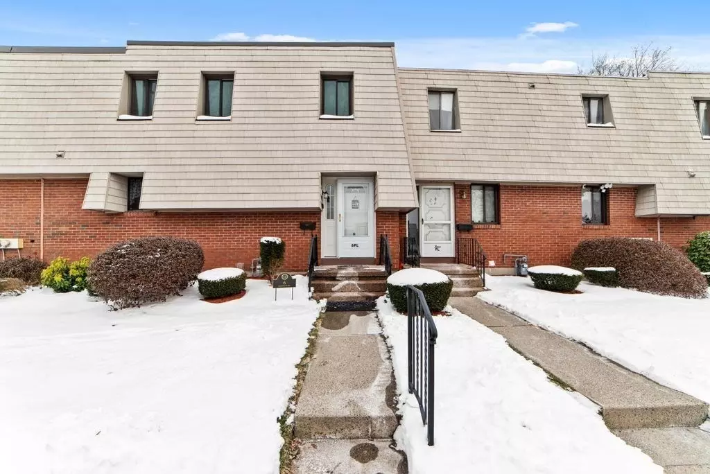 Agawam, MA 01001,6 Beekman Pl #6