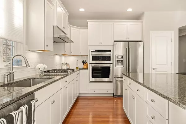 Plymouth, MA 02360,6 Kensington