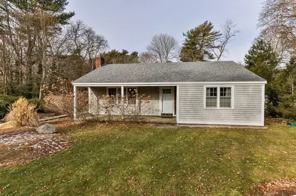 Barnstable, MA 02632,217 Phinneys Ln