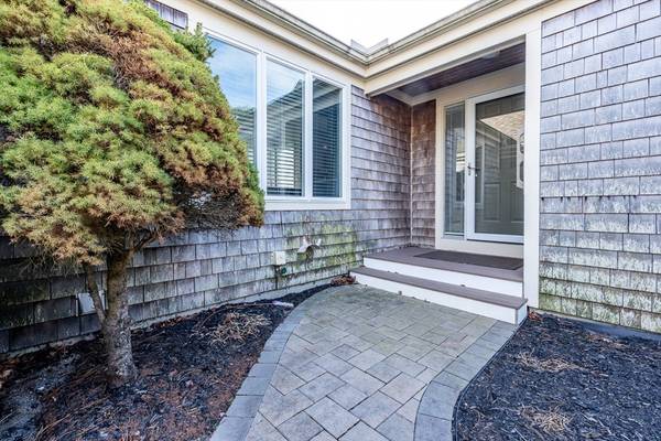 13 W Woods #13, Yarmouth, MA 02675