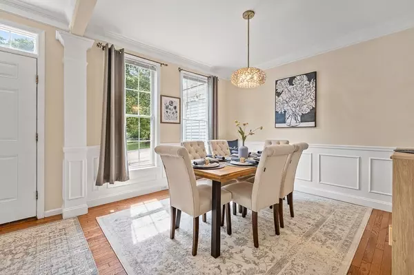 Grafton, MA 01560,8 Aspen Avenue
