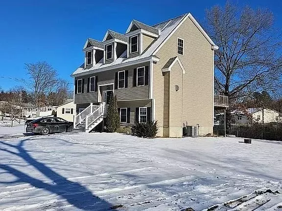 Tewksbury, MA 01876,881 Old Shawsheen St